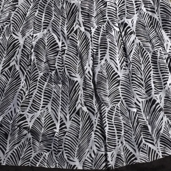 AB studio NWT - Picture 3 of 5